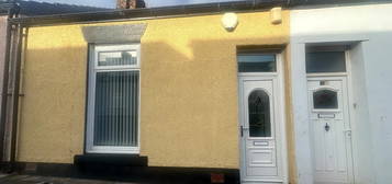 Cottage to rent in Tower Street, Sunderland SR2