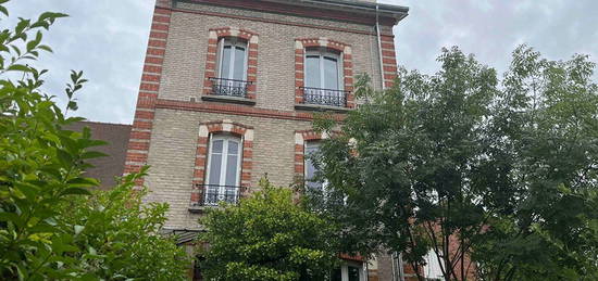 Duplex  à louer, 5 pièces, 3 chambres, 81 m²