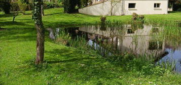 Maison de 86 m2 sur sous-sol avec étang