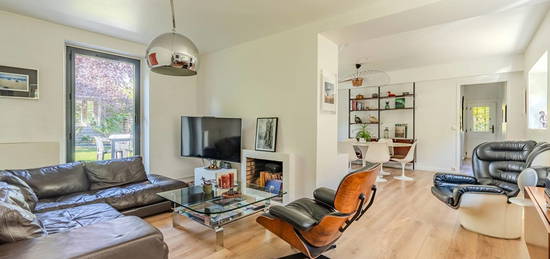 Maison  à vendre, 6 pièces, 3 chambres, 140 m²