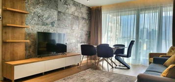 ONE HERASTRAU PLAZA | APARTAMENT DE 2 CAMERE | LUX