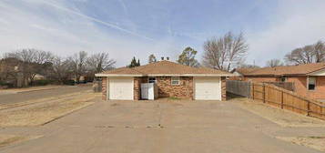 8214 Vernon Ave, Lubbock, TX 79423