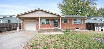 2322 W Southgate St, Wichita, KS 67217