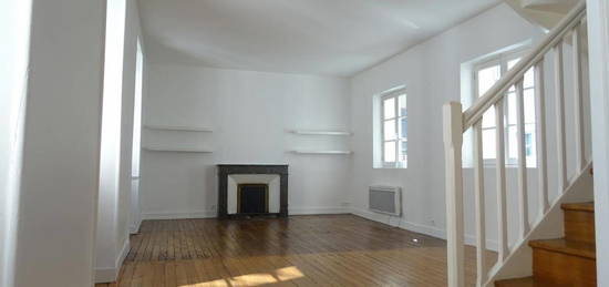 Appartement  à louer, 3 pièces, 2 chambres, 65 m²