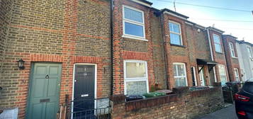 Terraced house to rent in Greatham Road, Bushey WD23