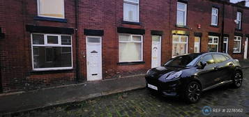 2 bedroom terraced house