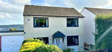 3 bedroom link detached house for sale