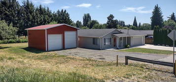 2916 32nd Ave, Longview, WA 98632