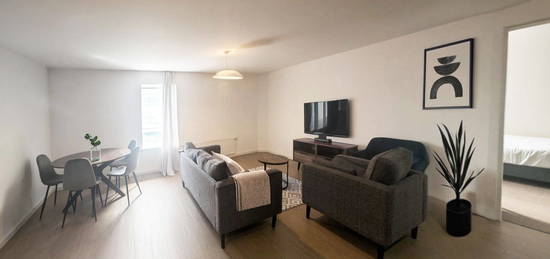 2 bed flat to rent