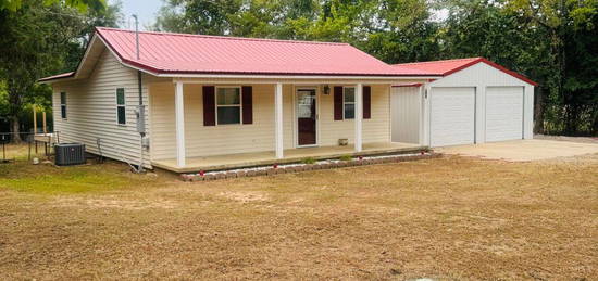 8703 US Highway 64 W, Russellville, AR 72802