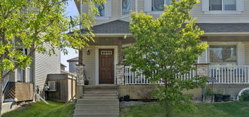 40 VIVIAN Way, Spruce Grove,