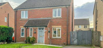 2 bedroom semi-detached house for sale