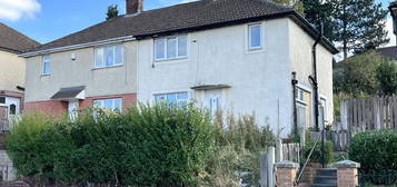 3 bed semi-detached house for sale