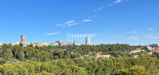 Piso en venta en Valladolid, Casa de Campo