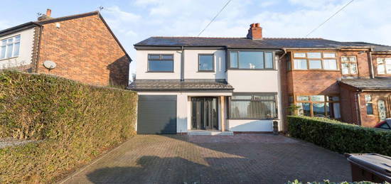 4 bedroom semi-detached house for sale