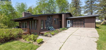 142 Century Drive, Miramichi, New Brunswick