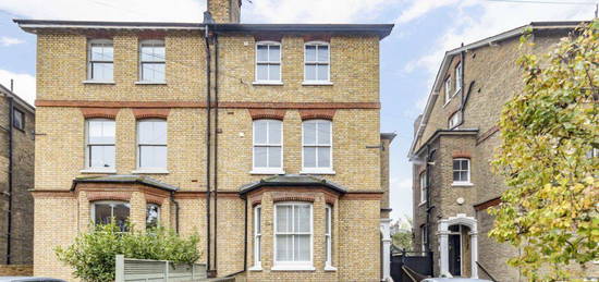 Studio to rent in Homefield Road, London SW19