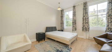 Flat to rent in Queen's Gate, London SW7