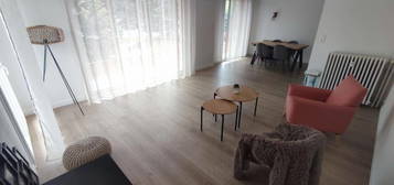 Appartement  à louer, 3 pièces, 2 chambres, 94 m²