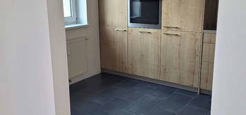 PROVISIONSFREIE Wohnung in Gmunden ** inkl. 1 Tiefgaragenplatz (2. TG-Platz möglich) ** Balkon mit Gebirgsblick auf Grünberg und Traunstein ** Kaminanschluss ** Zweitwohnsitz möglich