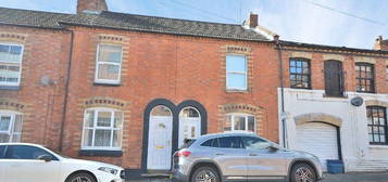 2 bed terraced house to rent