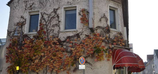 Gemütliche Dachwohnung im alten Ortskern in Mainz-Bretzenheim