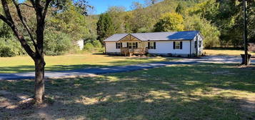 221 Valley Dr, Attalla, AL 35954