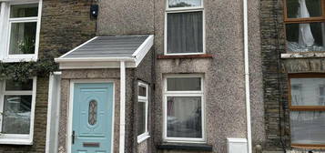 2 bedroom terraced house