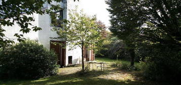 Maison avec jardin