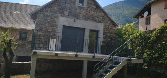 A louer maison avec jardin et garage