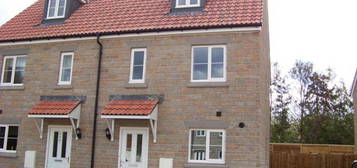 3 bedroom detached house