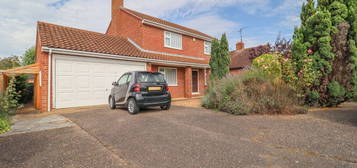 4 bed detached house for sale