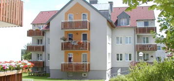 2 Zimmerwohnung mit Balkon im wunderschönen Ort Krummnussbaum