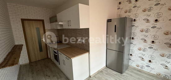 Pronájem bytu 2+1 63 m², Karla Čapka, Krupka