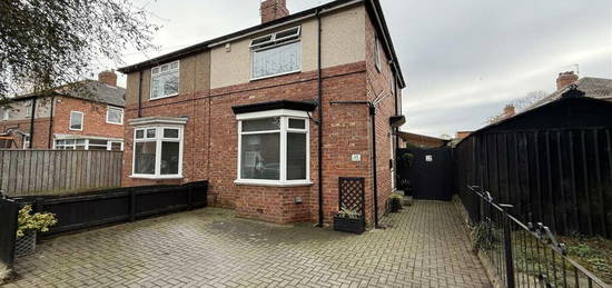 2 bedroom semi-detached house for sale