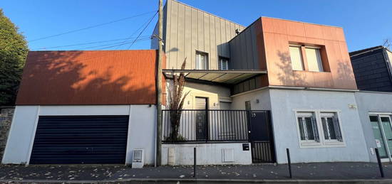 Maison  à vendre, 5 pièces, 2 chambres, 110 m²