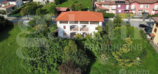 Villa singola Capriolo [Cod. rif 3179836VRG]