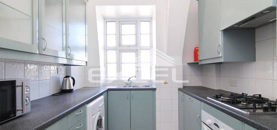 3 bed flat to rent