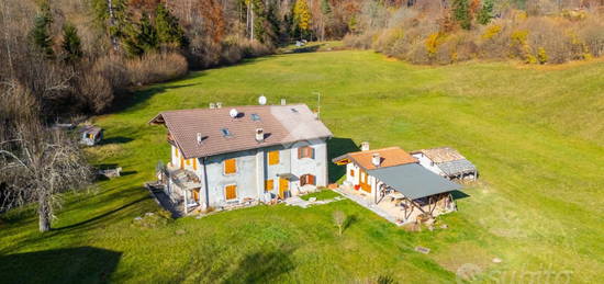 CASA SEMINDIPENDENTE A VILLA LAGARINA