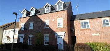Town house to rent in Usher Drive, Banbury, Oxon OX16