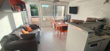 DUPLEX 35M2 GIENS 100m de la plage - Loc meublé