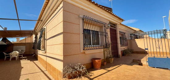 Casa o chalet en venta en Los Urrutias