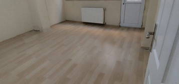 SAHBNDEN ALTINTEPS 14 YILLIK 2+1 80 M2 BO GEN BAHEL