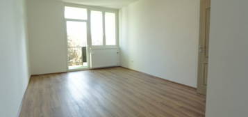 Kiadó téglalakás, albérlet, Nagykanizsán 120 E Ft / hó
