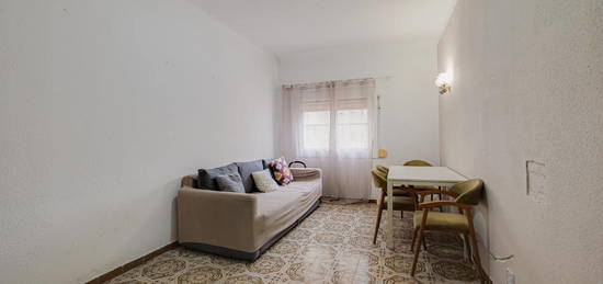 Piso en venta en Plaça de Mossèn Clapés, Sant Andreu de Palomar