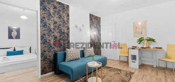 APARTAMENT DE 3 CAMERE, 65MP, LUX, PIATA VICTORIEI