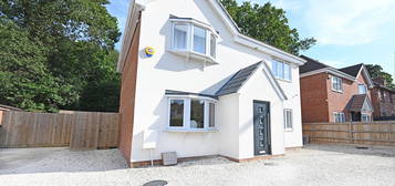 4 bed detached house for sale