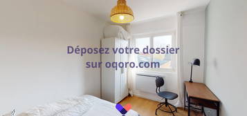 Appartement  à louer, 4 pièces, 3 chambres, 66 m²