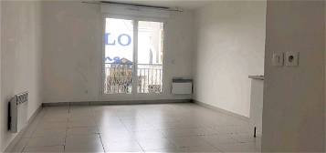 Appartement  à louer, 2 pièces, 1 chambre, 46 m²