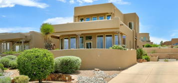 3931 Oxbow Village Ln NW, Albuquerque, NM 87120